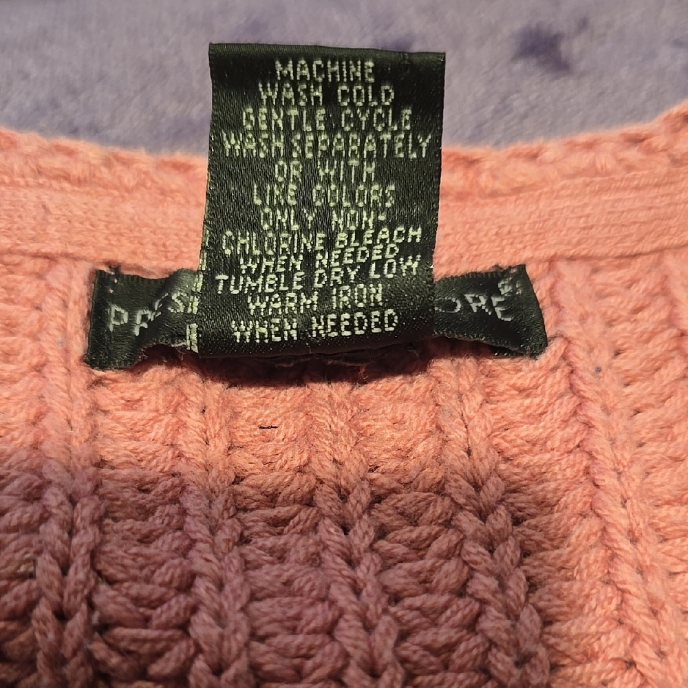 Preswick & Moore Pink Crewneck Sweater with Ribbed Texture and Relaxed Fit - Picture 4 of 4